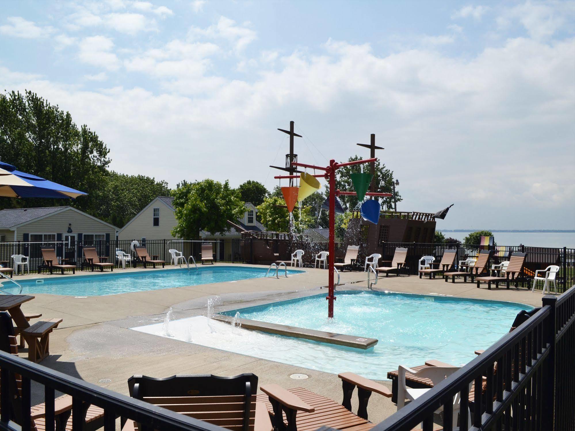 South Beach Resort Hotel Marblehead Exteriör bild